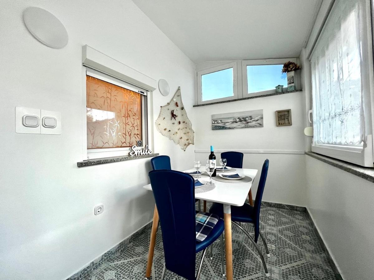 Apartman Dino Фажана Экстерьер фото